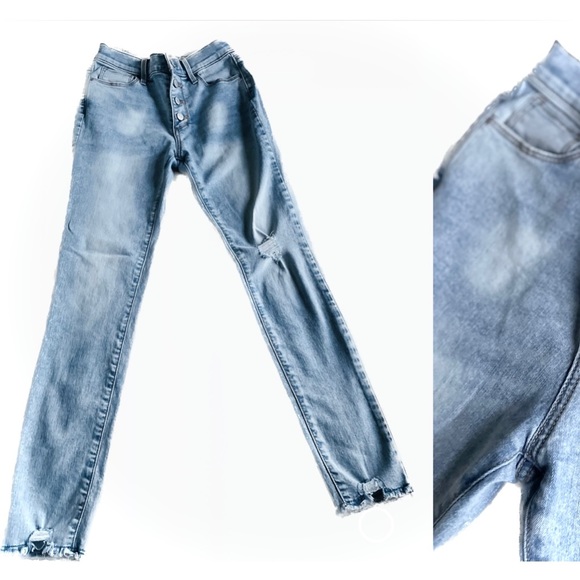 OLD NAVY | 12 | Kids Girls Light Wash Denim High Rise Waist Skinny Jeans Raw Hem - Picture 1 of 7